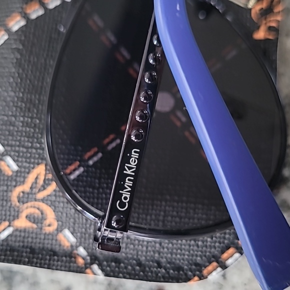 Calvin Klein Glasses - Picture 4 of 16